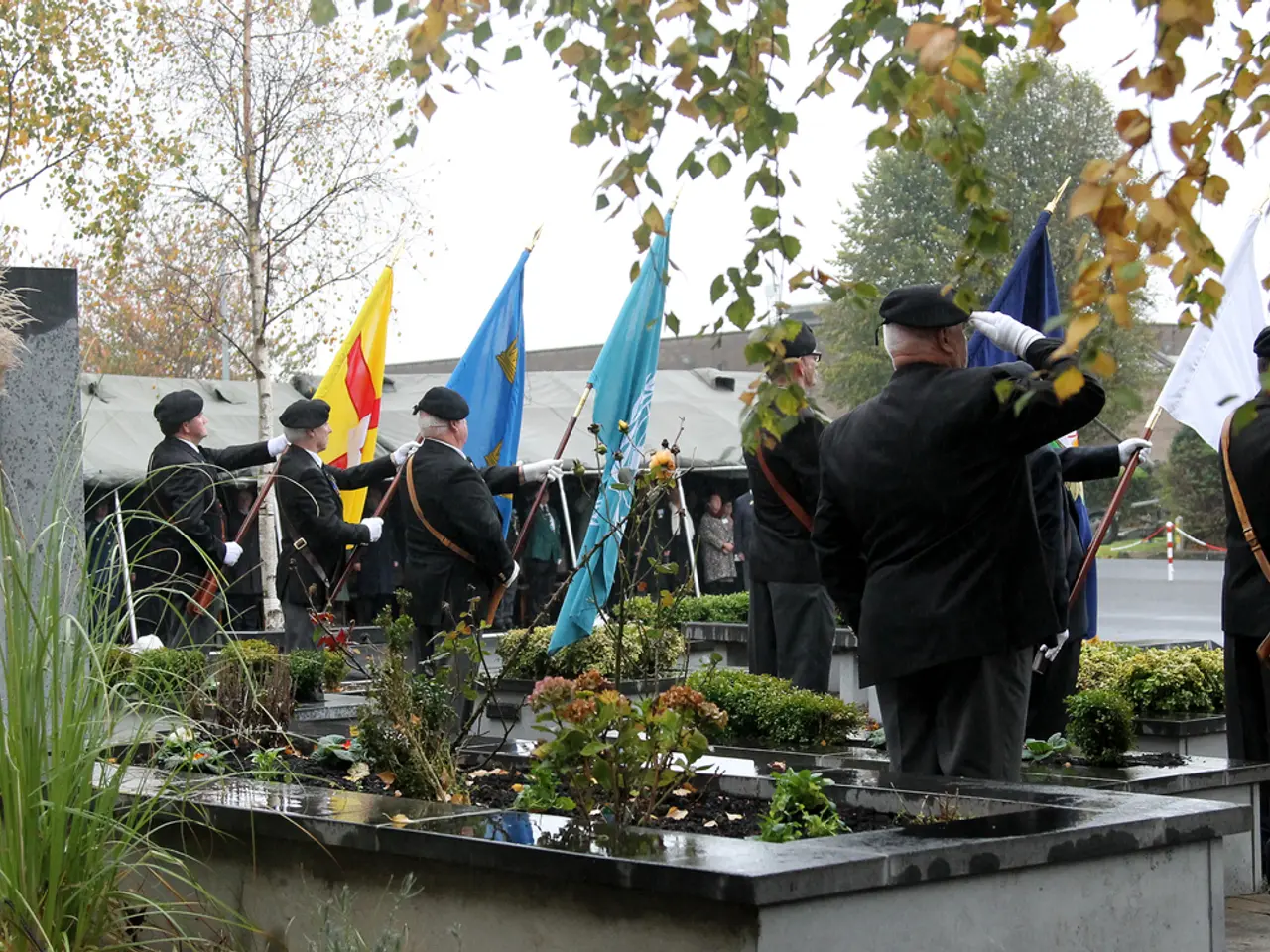 Advantages of Outdoor Group Meditation for Enhancing Mind-Body Harmony