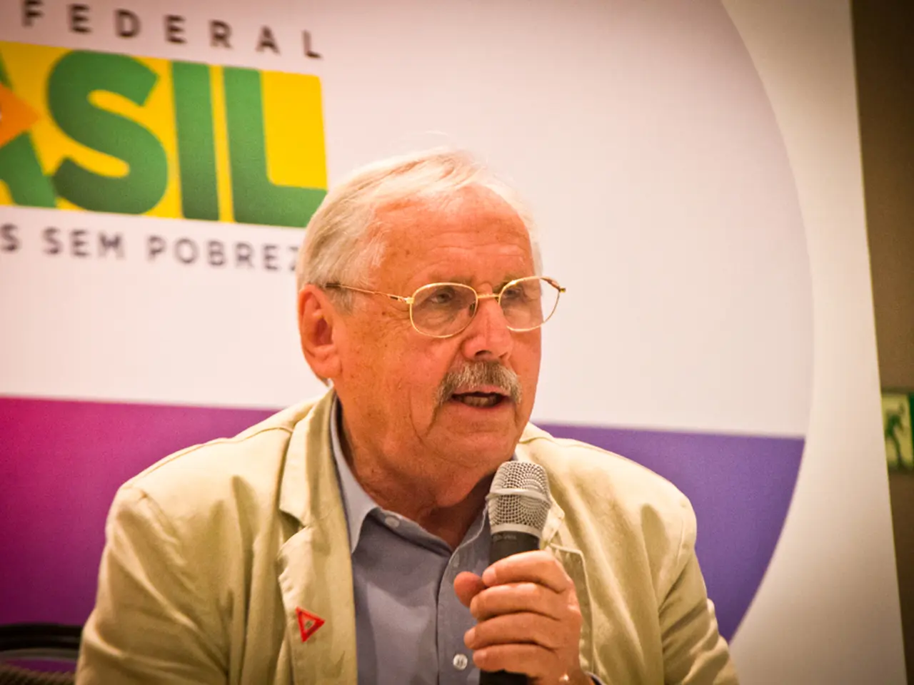 St. Louis Federal Reserve leader resigns from post.