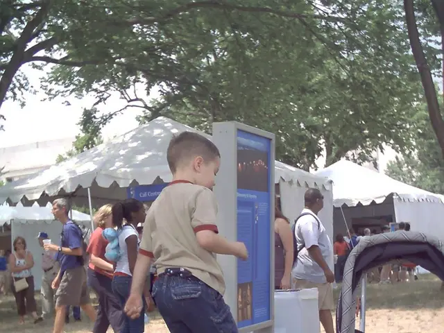 Approximately 8,500 adolescents in Novosibirsk region to secure summer jobs