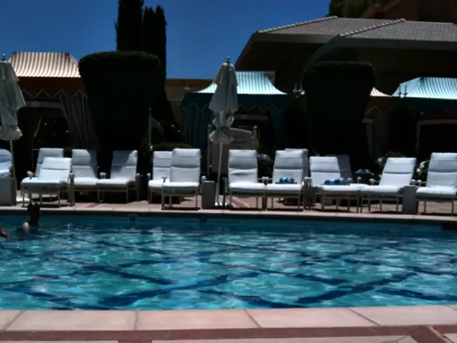 Eighteen training positions in public swimming facilities across Saxony-Anhalt are expected to...