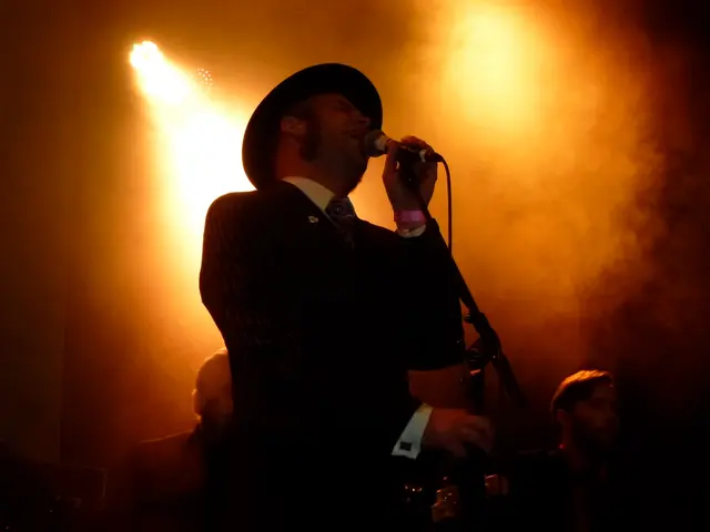 Glandular Fever: Signs, Remedies, Root Causes, and Identification