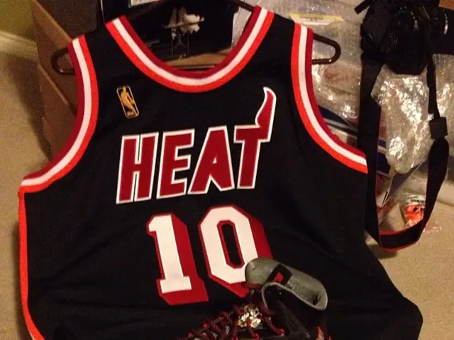 Digital Trails Eclipsing Traditional Resumes in Rise of Tech-Savvy Job Seekers