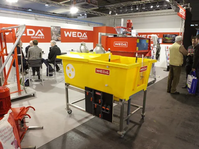 Impact of Disorderliness on Social Interactions: Examination of Clutter's Influence on...