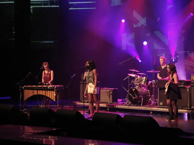 Tending, Brings Joy a Rocking Feel