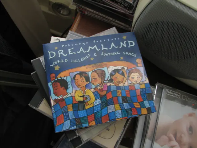 This month sees the testing of NAD's vintage-style streaming amp, a cost-effective hi-fi duo from...