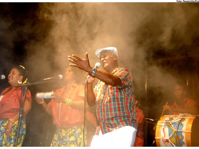 Teacher in Palestine employs drone noises as an innovative method for educating schoolchildren in a...