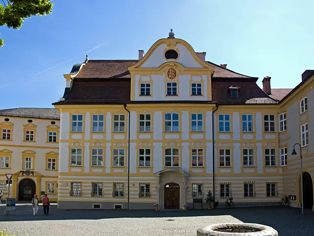 Older Women Tend to Prefer Domestic Life Over Social Outings, Often Due to These 11 Factors